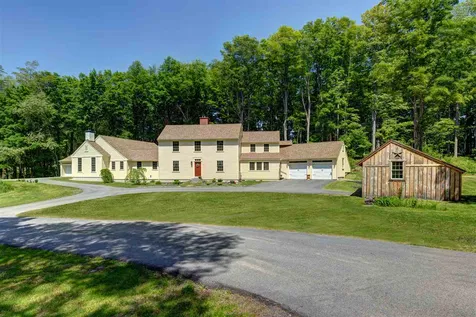 104 Fox Point Road Newington NH 03801