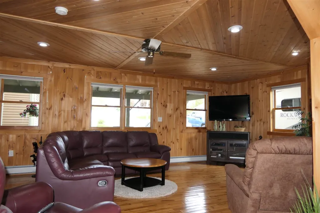 316 Lakewood Drive Swanton VT 05488