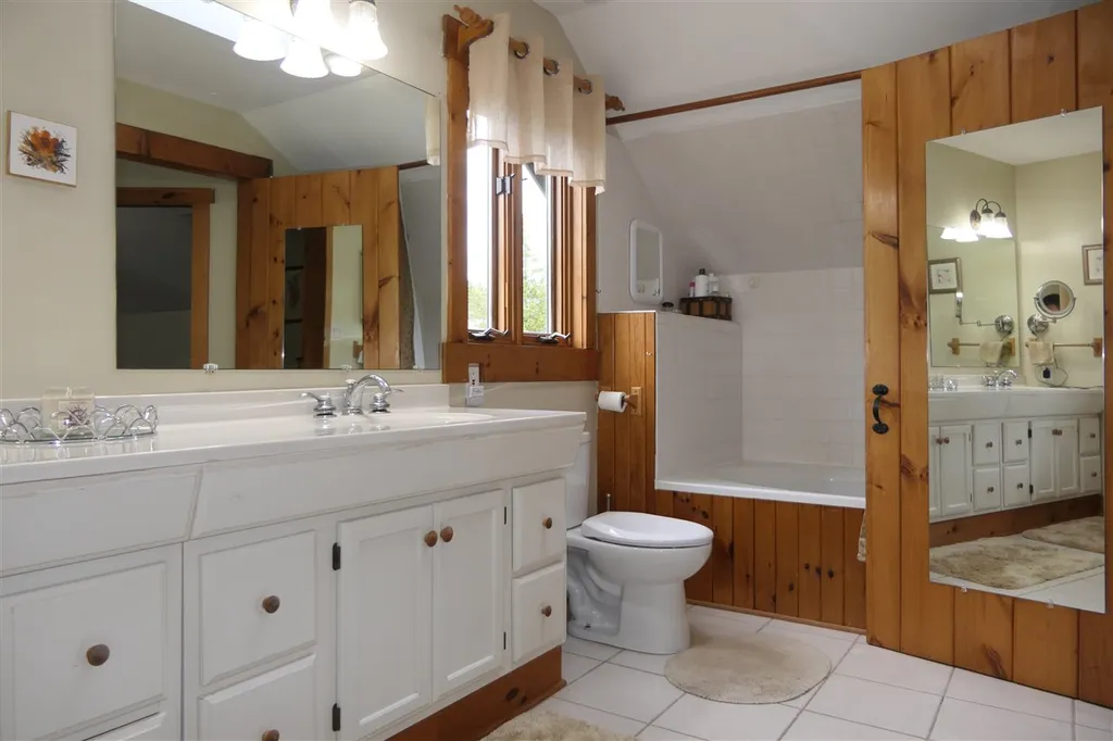 316 Lakewood Drive Swanton VT 05488