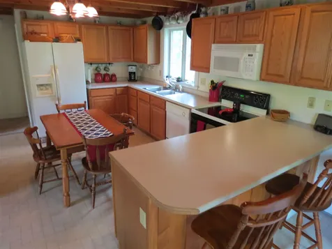 32 Civic Street Farmington NH 03835