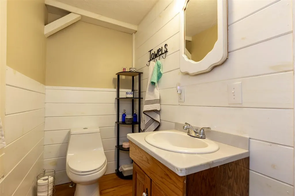 211 Nashua Street Milford NH 03055