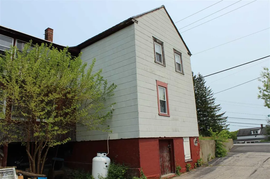 199 Green Street Somersworth NH 03878