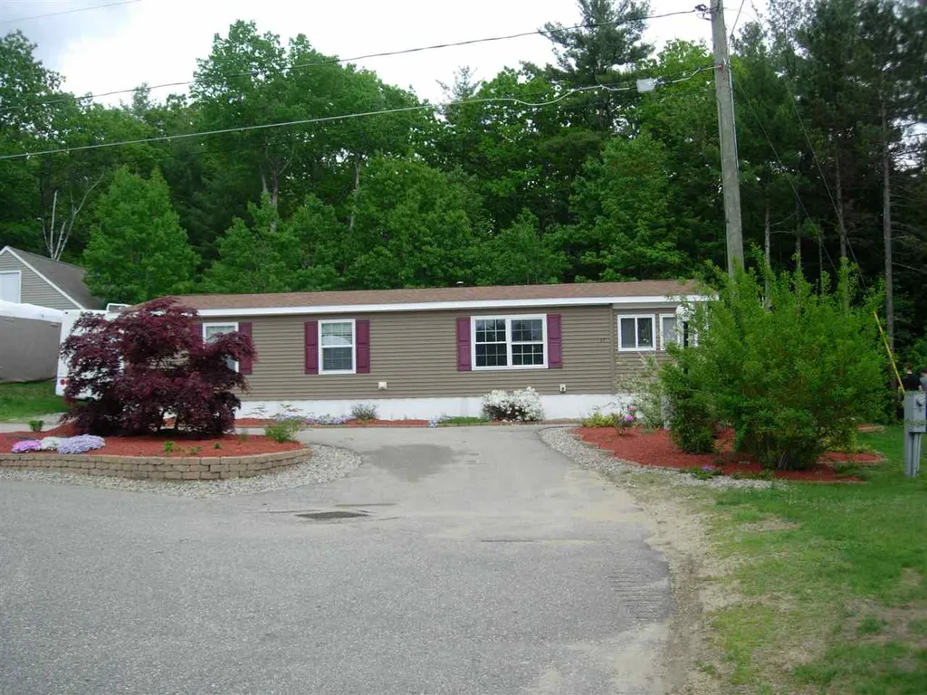 37 Balsam Drive Farmington NH 03835