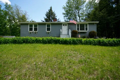 95 Colby Road Danville NH 03819