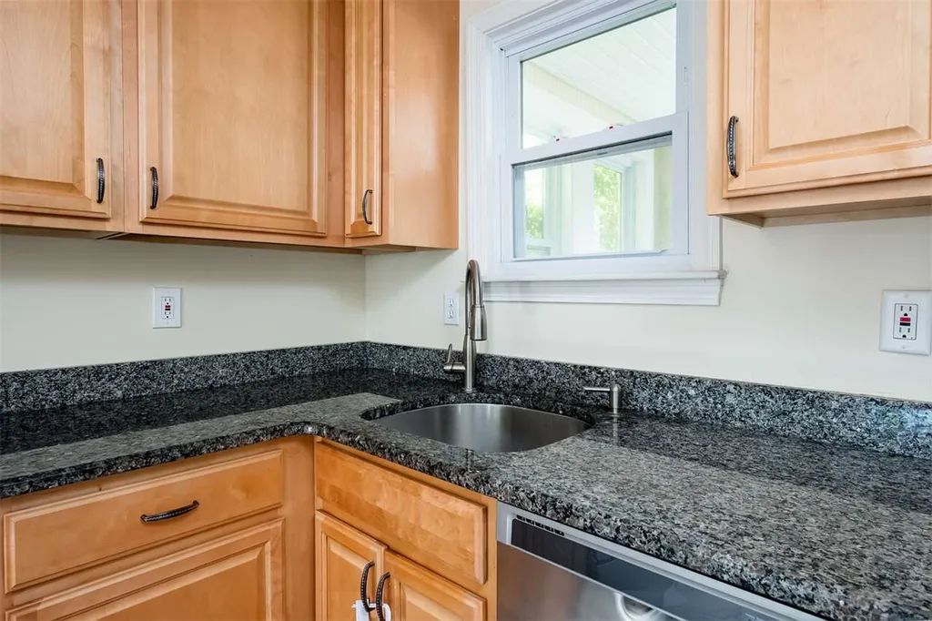 81 Court Street Dover NH 03820