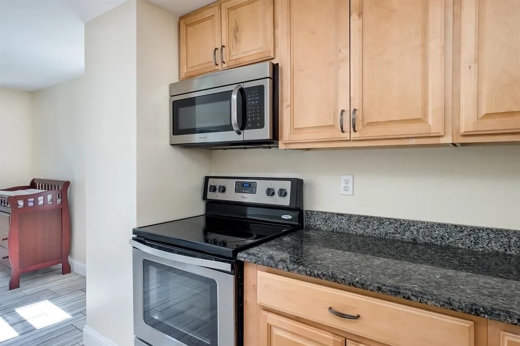 81 Court Street Dover NH 03820