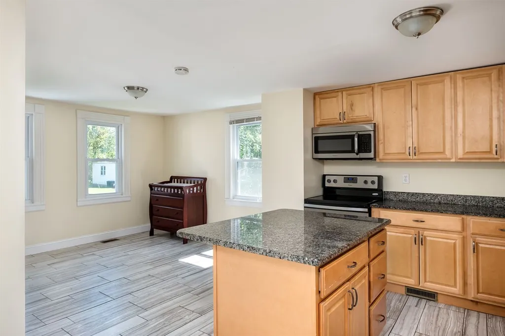 81 Court Street Dover NH 03820