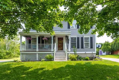 81 Morning Glory Drive Manchester NH 03109