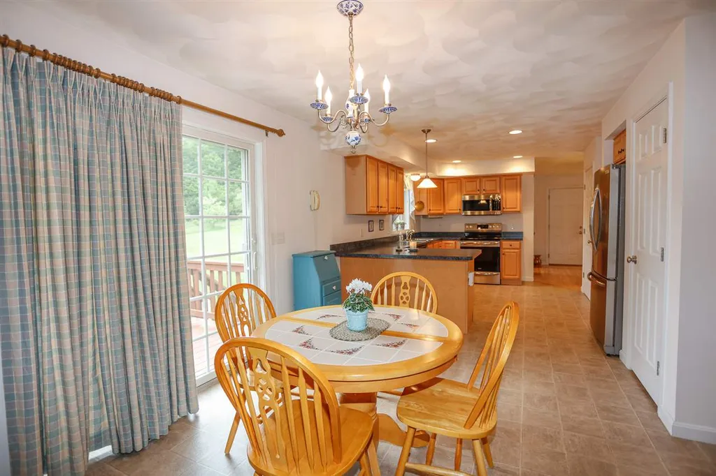 46 Victoria Drive Somersworth NH 03878