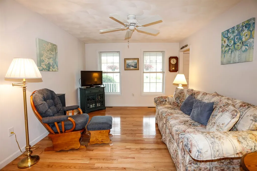 46 Victoria Drive Somersworth NH 03878