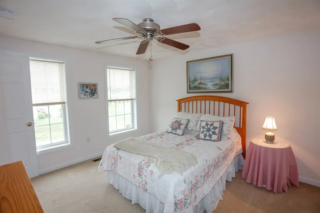 46 Victoria Drive Somersworth NH 03878