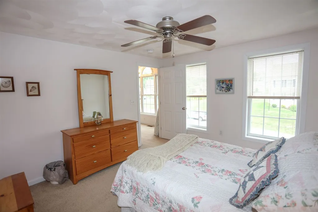 46 Victoria Drive Somersworth NH 03878