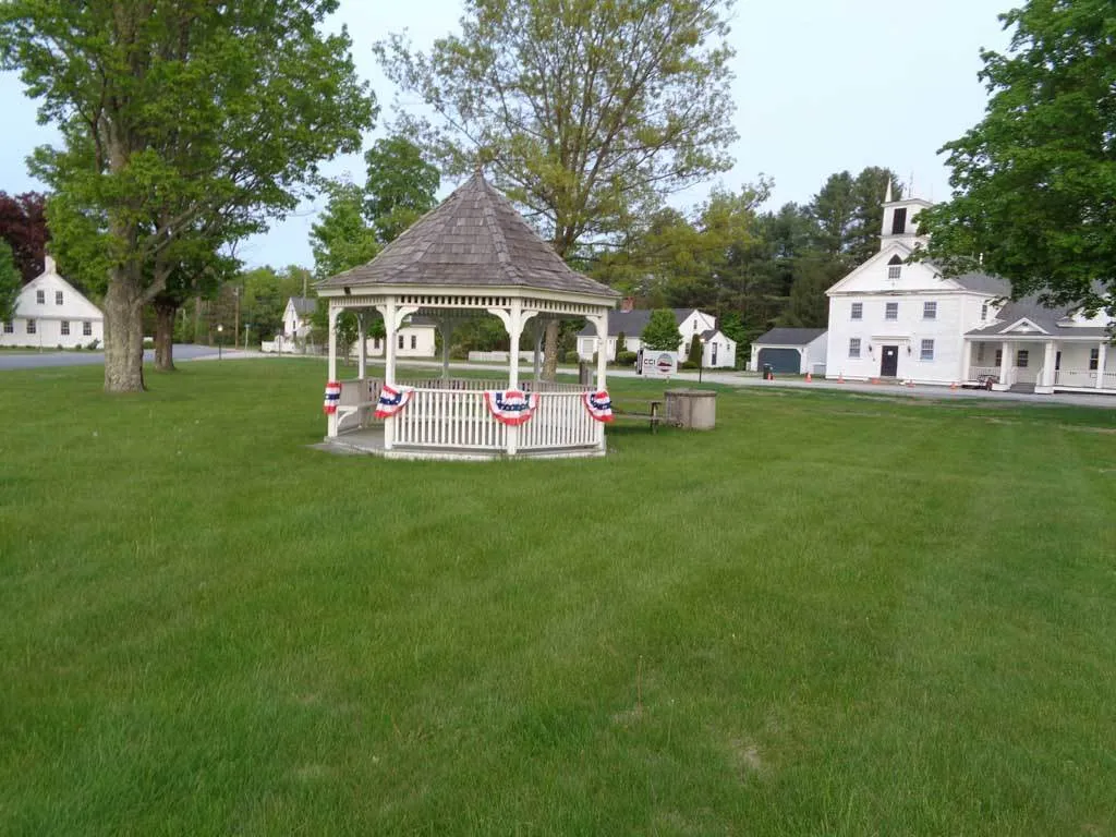 55 Groton Road Hebron NH 03241