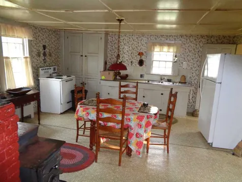 55 Groton Road Hebron NH 03241