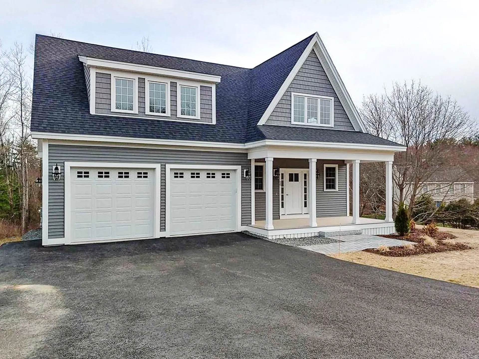 26 Coach Road Stratham NH 03885