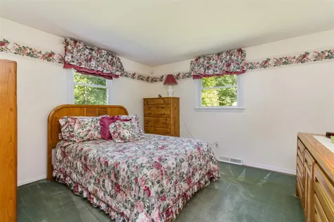 20 Fairway Drive Merrimack NH 03054