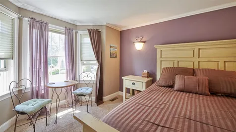 15 Playhouse Circle Hampton NH 03842