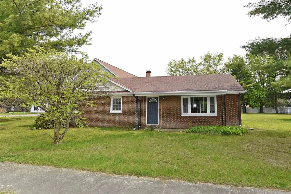 14 Villemaire Lane Milton VT 05468