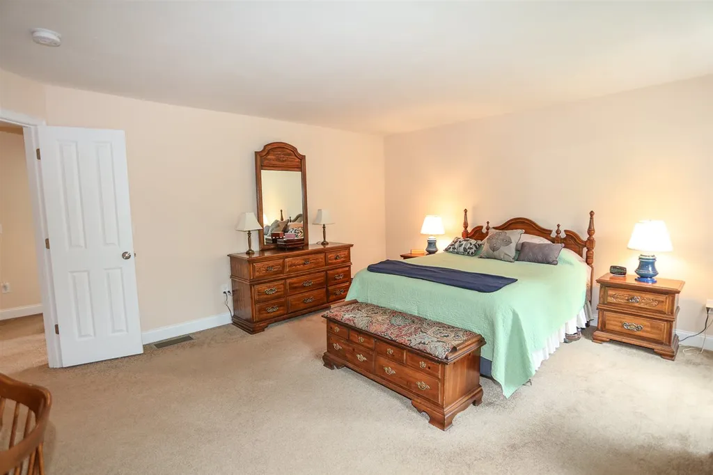 158 Jenkins Farm Road Chester NH 03036