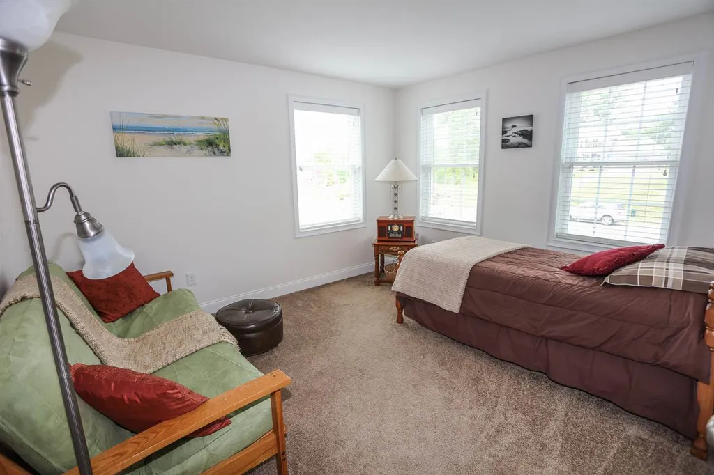158 Jenkins Farm Road Chester NH 03036
