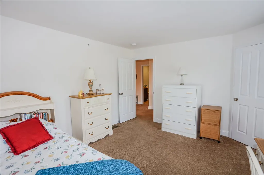 158 Jenkins Farm Road Chester NH 03036
