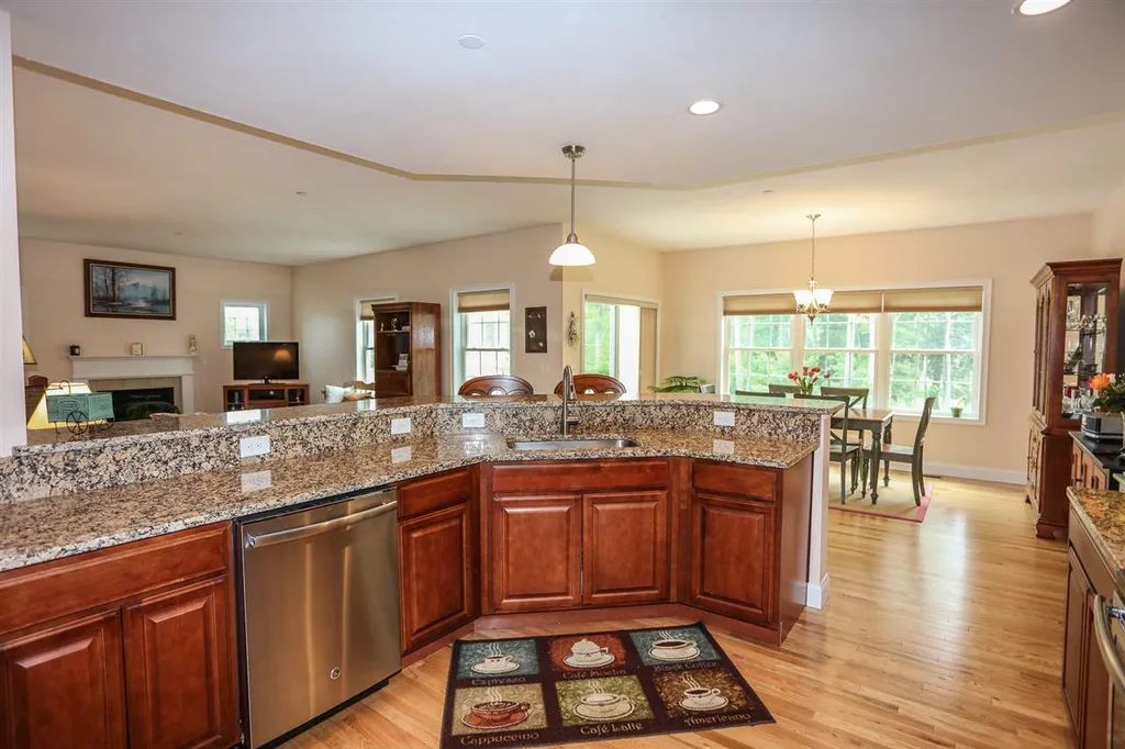 158 Jenkins Farm Road Chester NH 03036