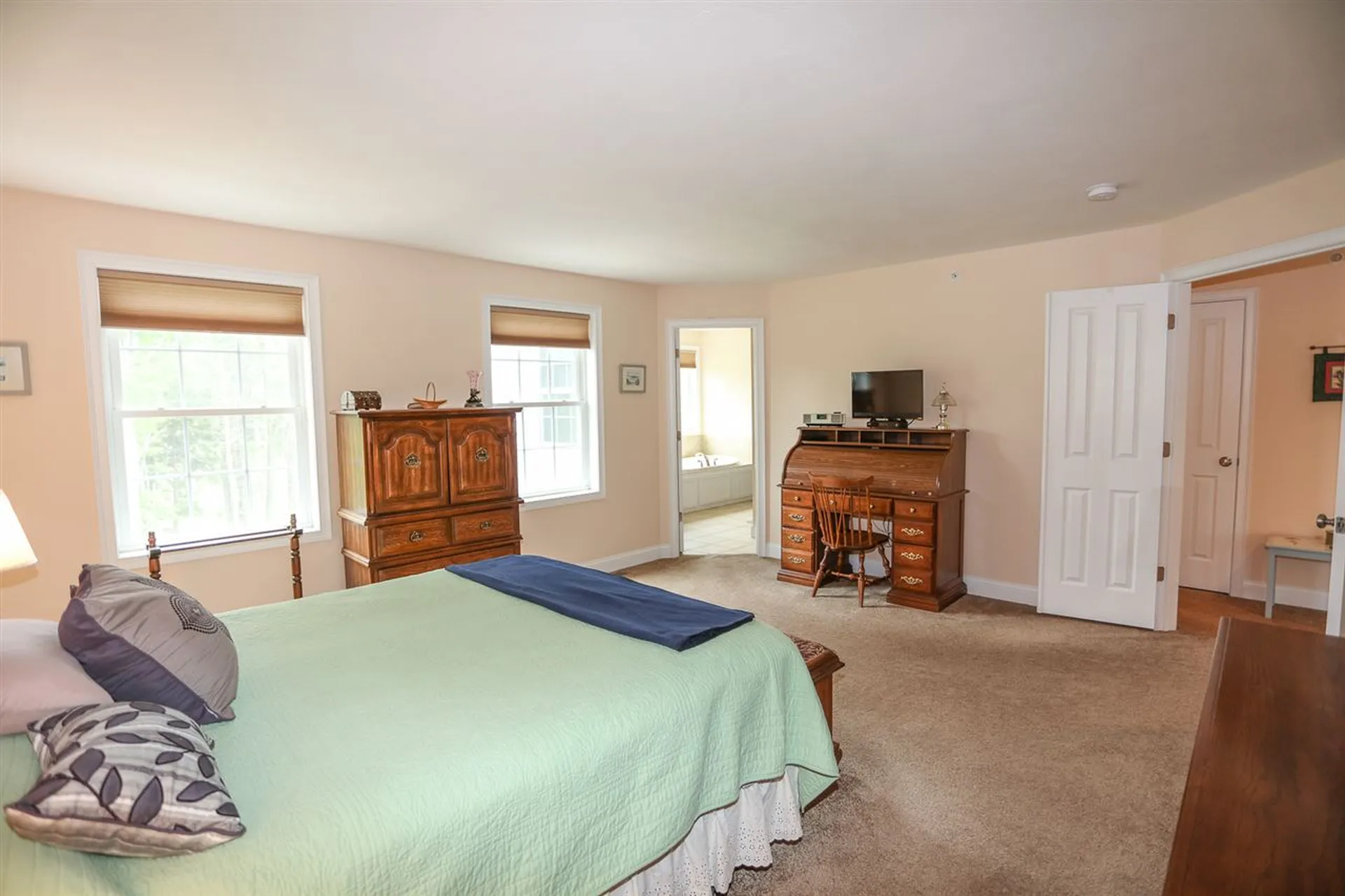 158 Jenkins Farm Road Chester NH 03036