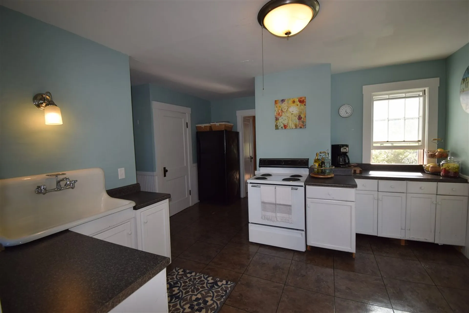 131 Main Street Kingston NH 03848
