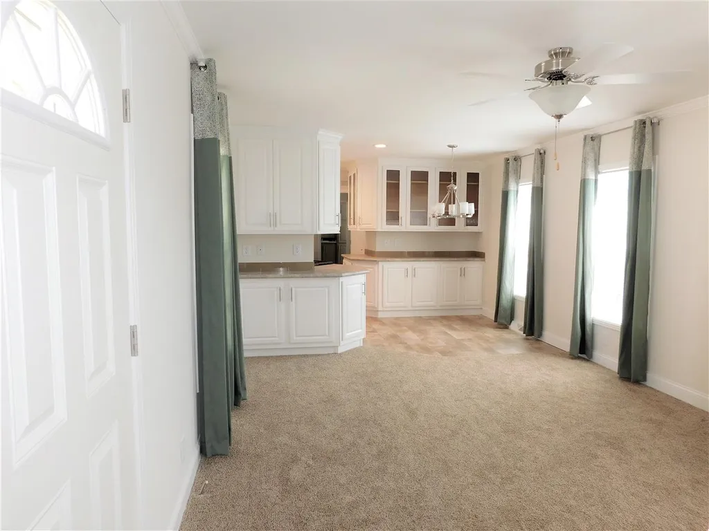 41 Seabreeze Drive North Hampton NH 03862