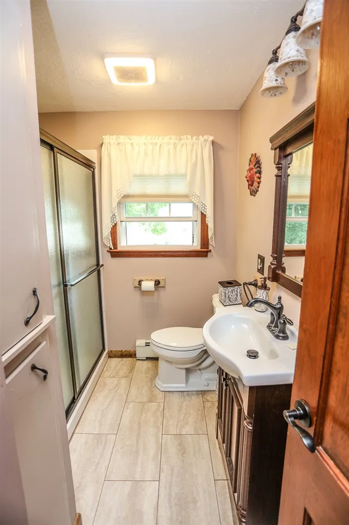 12 Trinity Drive Nashua NH 03063