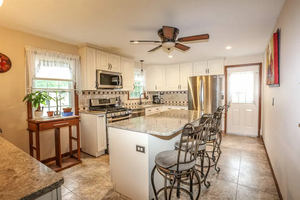 12 Trinity Drive Nashua NH 03063