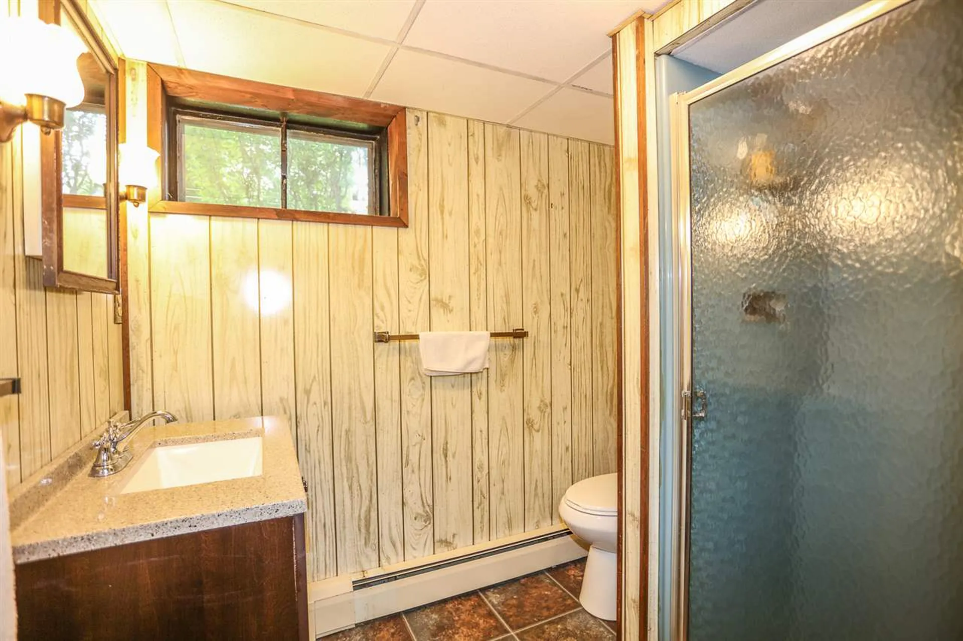 12 Trinity Drive Nashua NH 03063