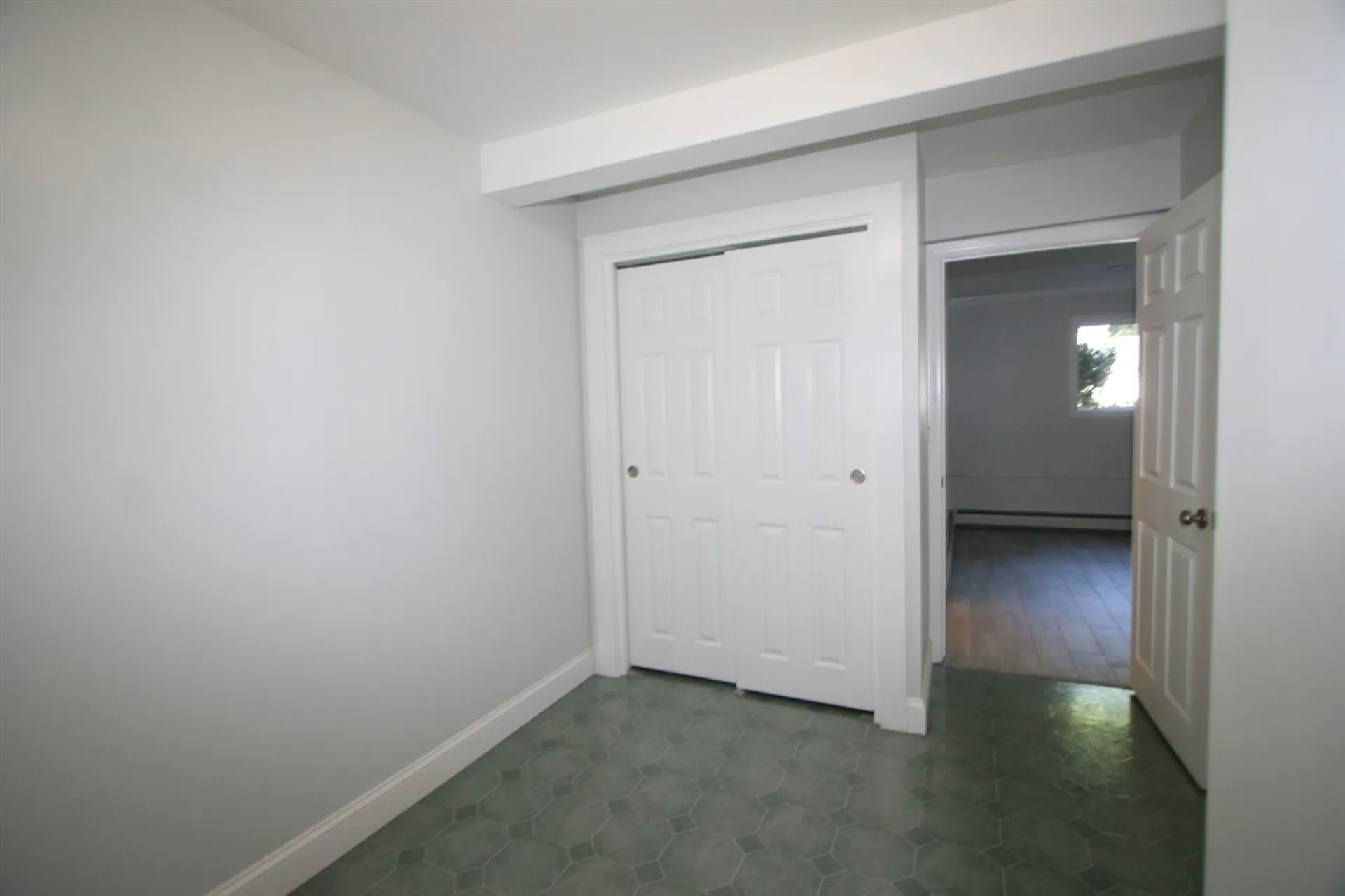 10 Taft Road Portsmouth NH 03801