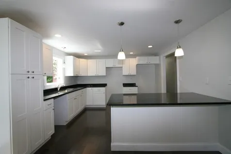 10 Taft Road Portsmouth NH 03801