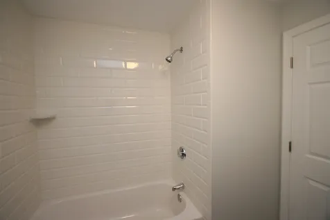10 Taft Road Portsmouth NH 03801