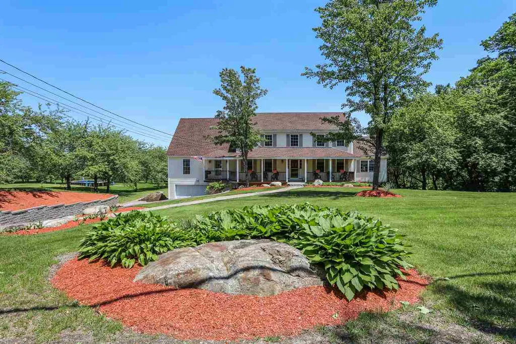 40 Parmenter Road Londonderry NH 03053