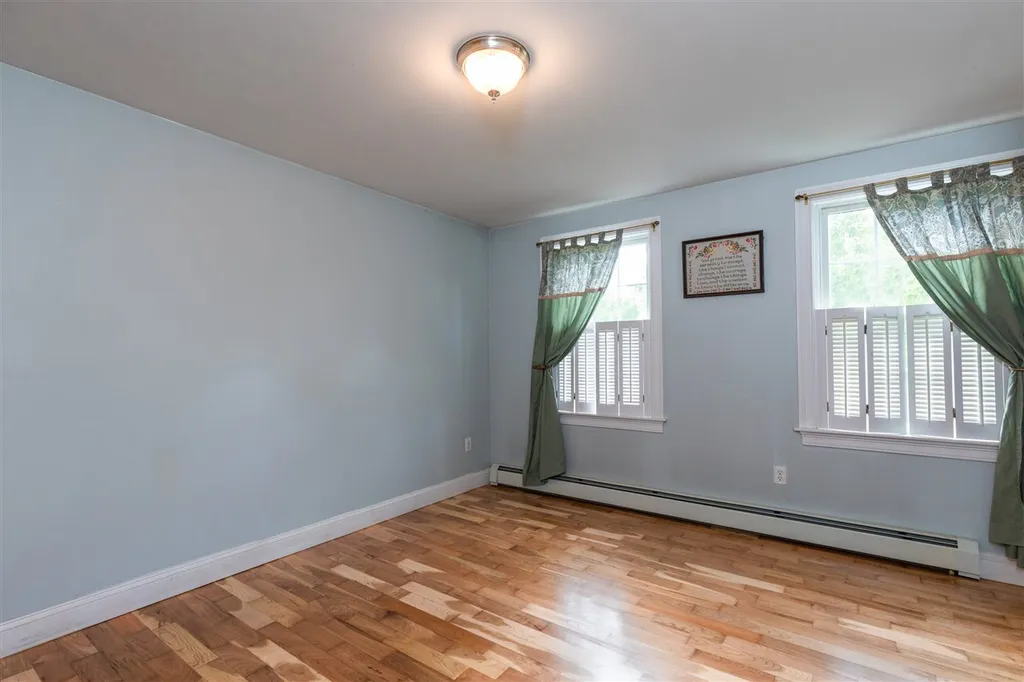14 Viola Circle Seabrook NH 03874