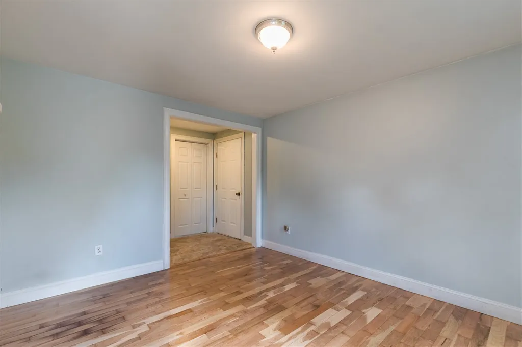 14 Viola Circle Seabrook NH 03874