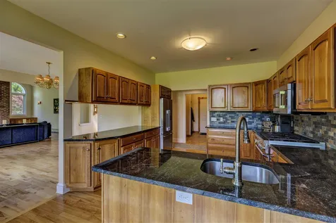 52 Berrill Farms Lane Hanover NH 03755