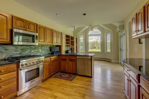 52 Berrill Farms Lane Hanover NH 03755