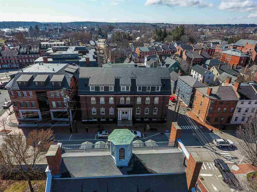 135 Daniel Street Portsmouth NH 03801