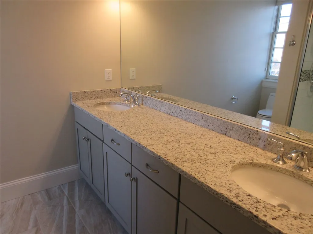 135 Daniel Street Portsmouth NH 03801