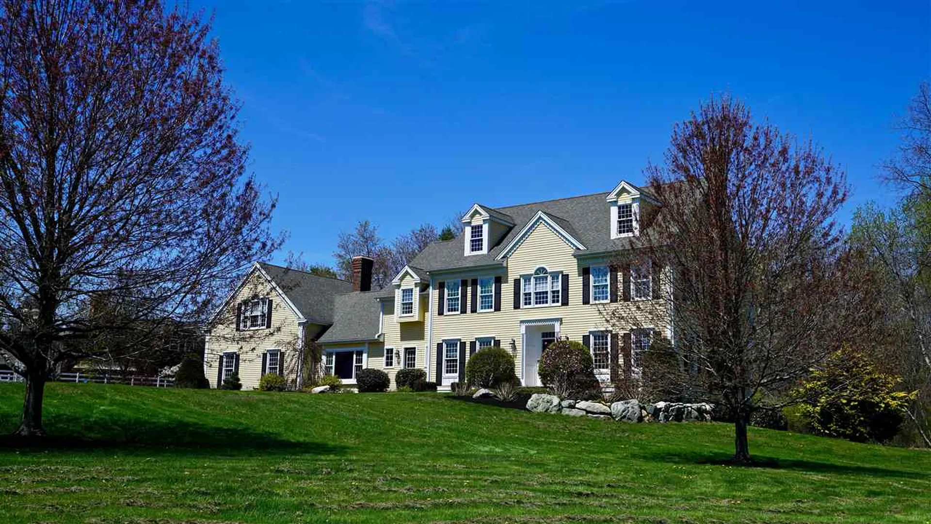 61 Brown Road Hampton Falls NH 03844