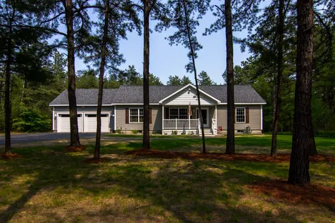 102 Silver Pine Lane Tamworth NH 03886