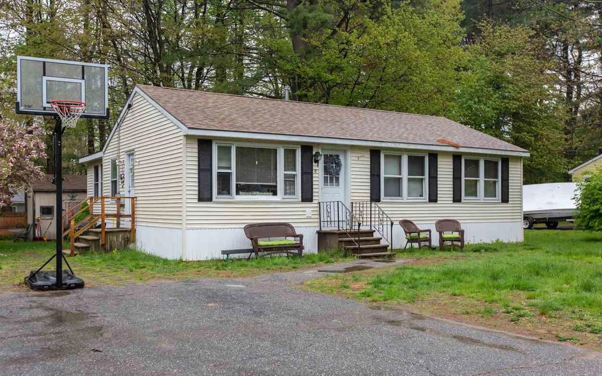 8 Baltimore Road Nashua NH 03062