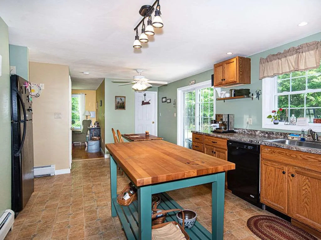 51 Ridgeview Drive Milton NH 03851