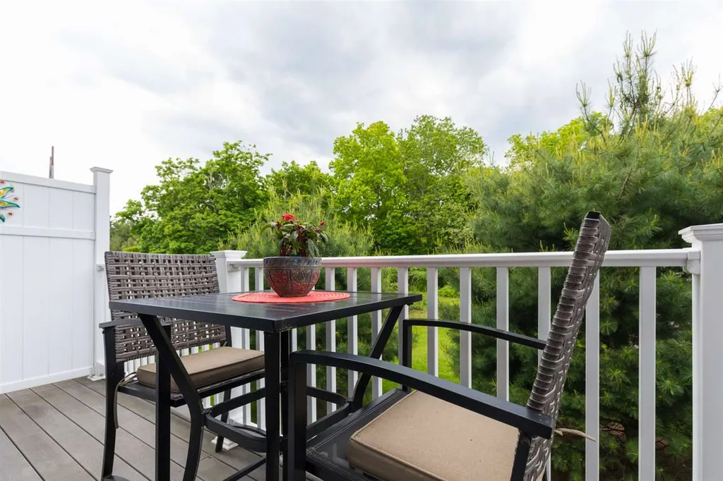 180 Drakeside Road Hampton NH 03842