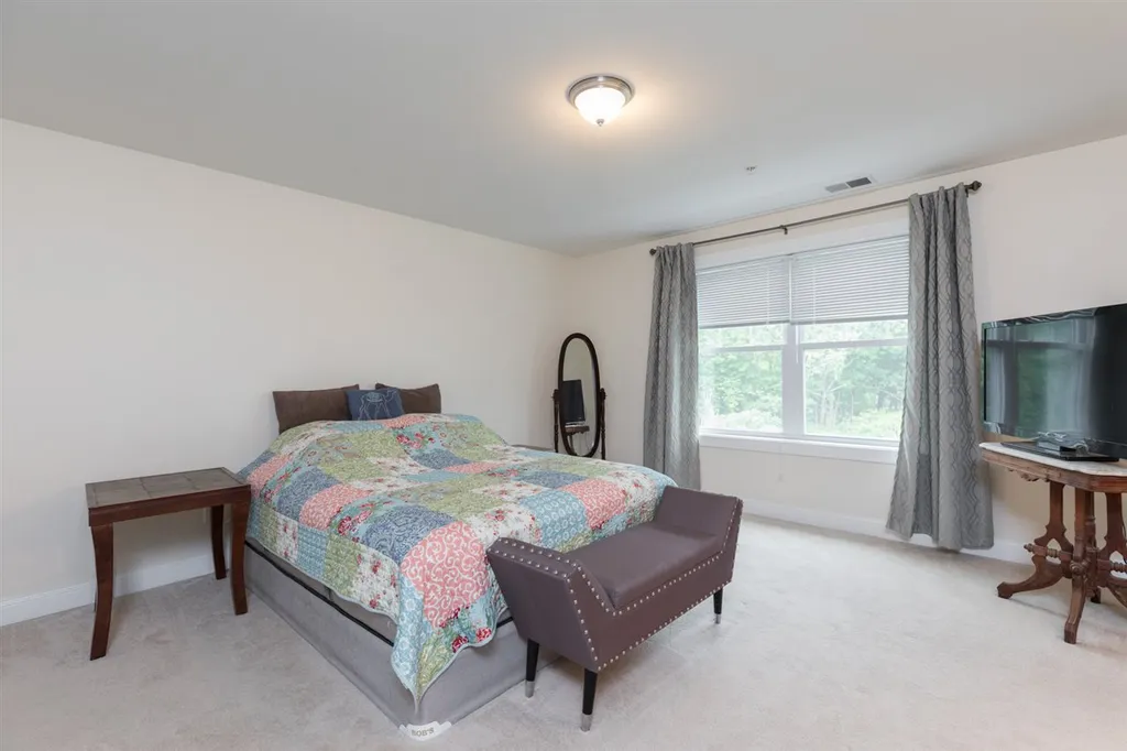 180 Drakeside Road Hampton NH 03842