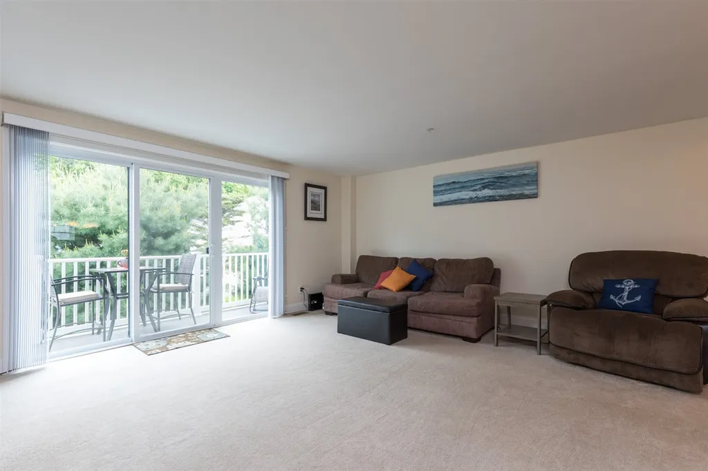 180 Drakeside Road Hampton NH 03842