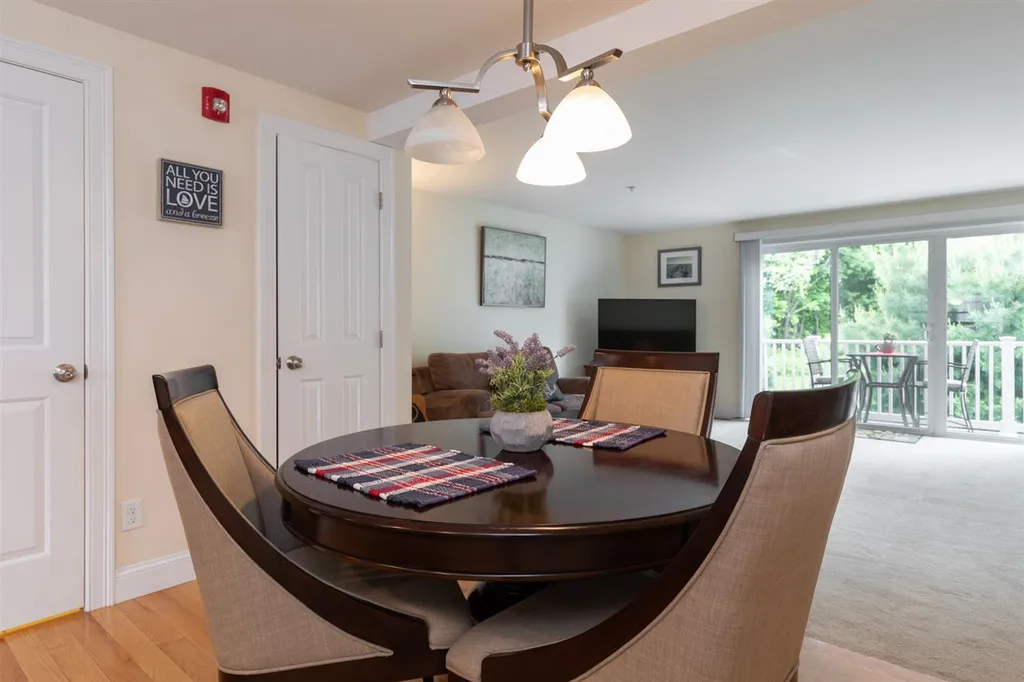180 Drakeside Road Hampton NH 03842